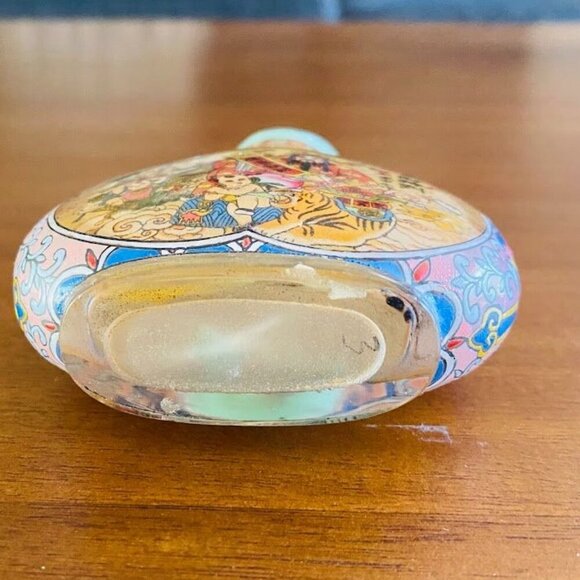 Vintage Chinese Snuff Bottle Hand Reverse Painted Jade Stopper - Picture 4 of 6